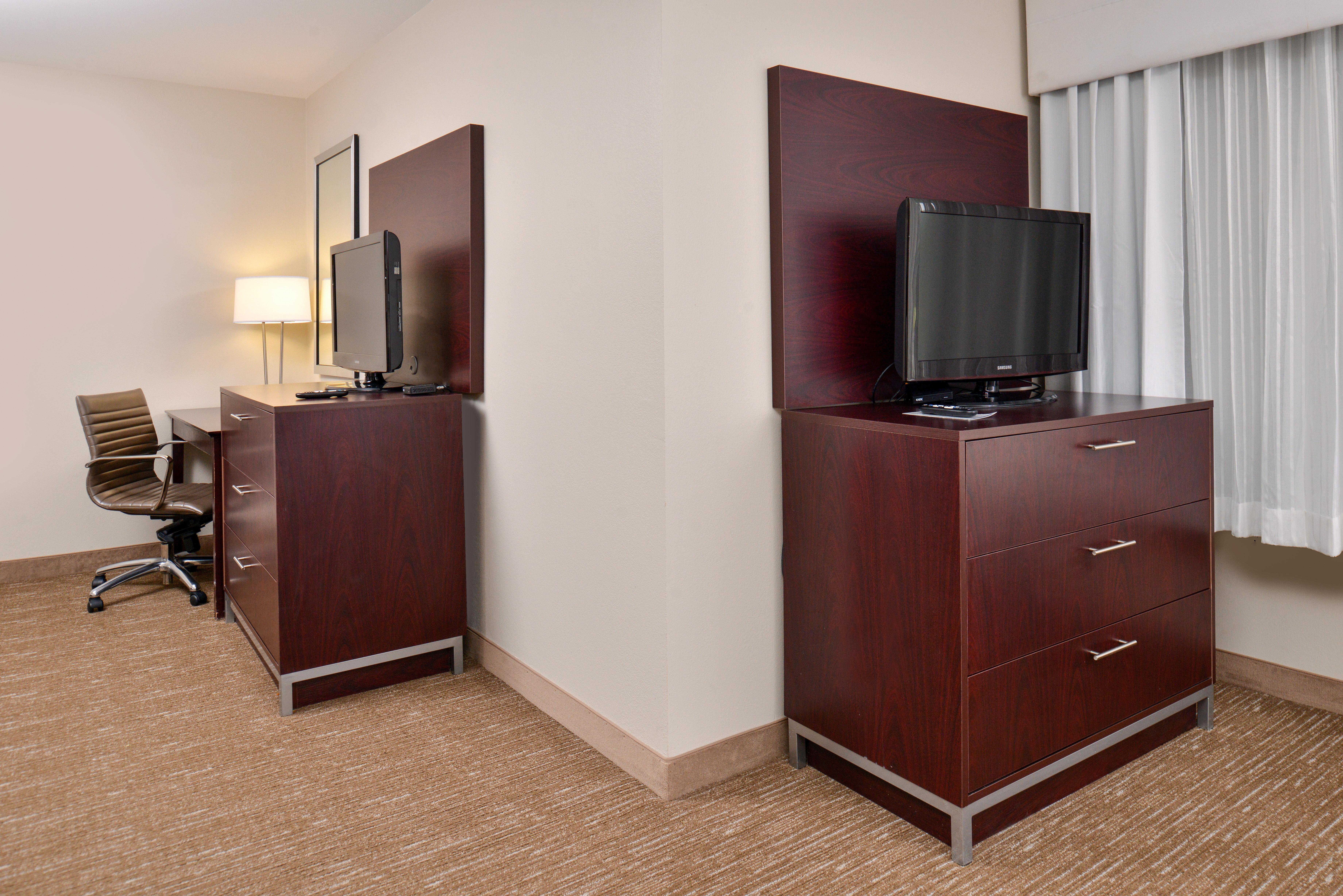 Holiday Inn Express Hotel & Suites Lafayette By Ihg Exterior photo